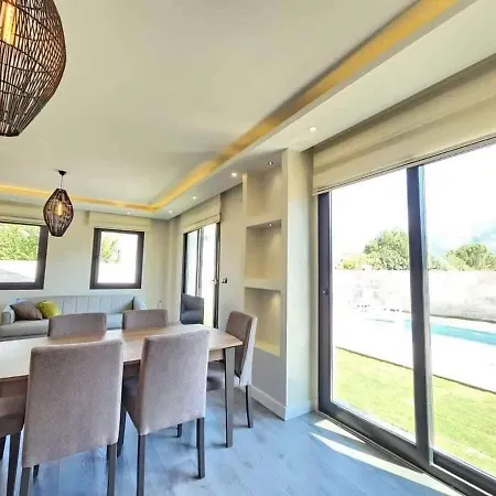 Luxury With Forest View In Yesiluzumlu Willa