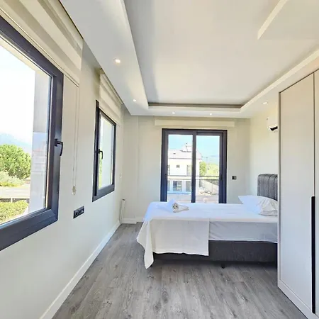 Luxury With Forest View In Yesiluzumlu Willa *
